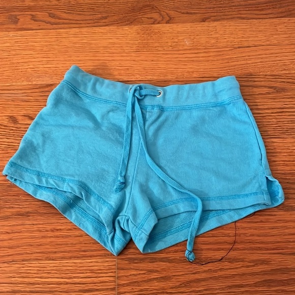 Lucy Girl’s Light Blue Shorts Size Small - Picture 1 of 3